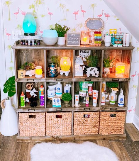 Scentsy Organization Storage, Scentsy Office Organization, Scentsy Office Ideas, Organize Scentsy Bars, Scentsy Decor, Scentsy Organization, Scentsy Room Spray, Scentsy Office, Scentsy Display