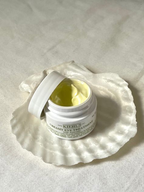 Kiehls Eye Cream Avocado, Aesthetic Eye Cream, Eye Cream Aesthetic, Skincare Cupboard, Kiehls Eye Cream, Good Eye Cream, Summer Cosmetic, Avocado Eye Cream, Avocado Cream