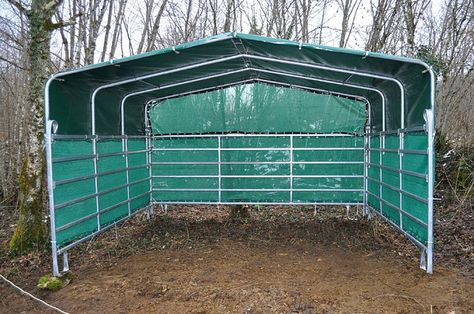 01-Jan-11 Horse shelter (portable) by Trecpeter, via Flickr Pasture Shelter, Field Shelters, Horse Pens, Horse Shed, Livestock Shelter, Horse Paddock, Diy Horse Barn, Horse Shelter, Horse Barn Plans