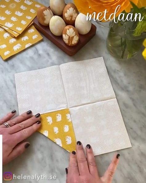 Diy Paper Napkin Folding, Napkin Folding Flower, Easter Napkin Folding, Creative Napkin Fold, Napkin Folding Tutorial, Christmas Napkin Folding, Fancy Napkin Folding, Easy Napkin Folding, Paper Napkin Folding