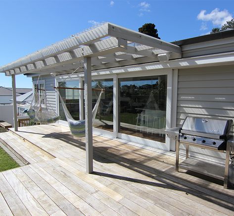 Inexpensive Deck Ideas, Deck Ideas New Zealand, Deck And Pergola, Small Backyard Decks, Small Patio Ideas, Deck Remodel, Backyard Patio Deck, Outdoor Renovation, Deck Designs Backyard