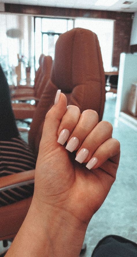 Simple Dip Powder Nails, Engagement Nails, Pretty Toe Nails, Short Coffin Nails, Colored Acrylic Nails, Acrylic Nails Coffin Short, Dip Powder Nails, Dipped Nails, Acrylic Nails Coffin