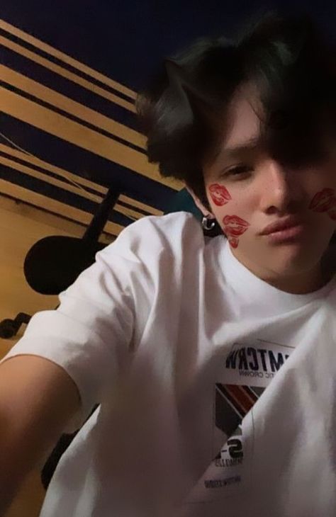 Seventeen Samuel, Samuel Kim, Samuel Jackson, Kim Samuel, Celebrity Pics, King Of My Heart, Life Goes On, Celebrity Pictures, Seventeen