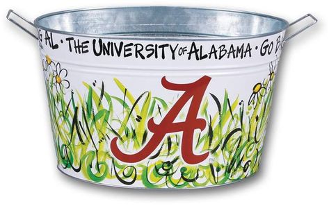 Alabama Crimson Tide Bucket #style#sporty#entertaining Alabama Football Party, Alabama Decor, Southern Signs, Princeton Tigers, Party Bucket, Cute Diy Gifts, Crimson Tide Fans, Alabama Football Roll Tide, Tin Bucket