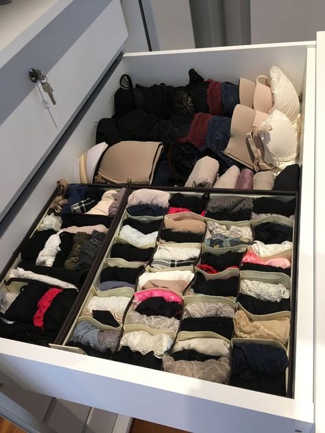 Closet Organization Bedroom, Room Organization Bedroom, Room Organisation, Organization Closet, House Organisation, Wardrobe Organisation, Bedroom Organization, Closet Decor, Dekorasi Kamar Tidur