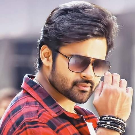 Sai Dharam Tej Photos Hd, Sai Dharam Tej Photos, Tej Image, Gentleman Movie, South Actors, Sai Dharam Tej, Celebrity Birthday, Movies Best, Prabhas Pics