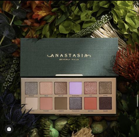 Anastasia Beverly Hills Nouveau, Abh Palette, Anastasia Palette, Anastasia Beverly Hills Eyeshadow, Barbara Sturm, Makeup News, Inspiration Tattoos, Celebrity Beauty, Beauty Favorites