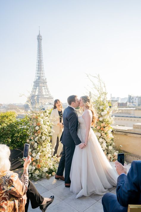 Blonde hair, fair skin bridal makeup with half updo look for Paris rooftop wedding at the Shangri-La hotel. 📷 🏨 Shangri La Paris MUAH @onorinajomirbeauty Destination wedding ideas for Paris, France | Wedding in Paris ideas | Eiffel Tower wedding at the Shangri-La Hotel | Asian Bridal makeup look | Rooftop Microwedding in Paris, France | Destination Wedding Paris | Paris Makeup Artist and Hair Stylist | Paris makeup artist | Paris hair stylist | Paris elopement Shangri La Paris Wedding, Fair Skin Bridal Makeup, Blonde Hair Fair Skin, Paris Elopement Photography, Paris Wedding Venue, Eiffel Tower Wedding, Bridal Era, Paris Ideas, Dream Elopement