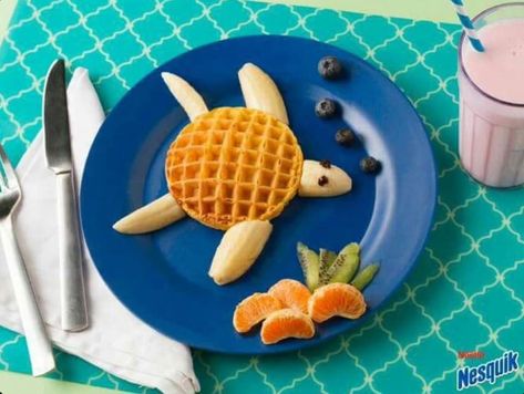 Waffle Animals, Cute Waffles, Waffle Art, Halloween Breakfast, Food Art For Kids, Creative Snacks, Kids Treat, Cute Snacks, Easy Food Art