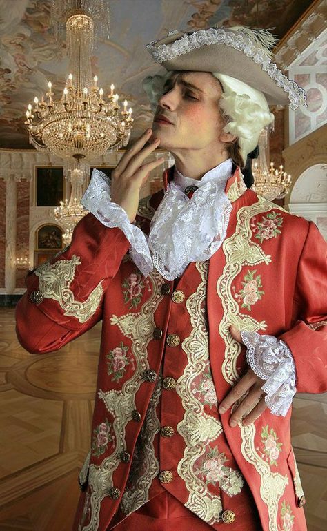 Medieval Ball Gown, Mens Fashion Aesthetic, Rococo Baroque, Abi Motto, 1700 Fashion, Dangerous Liaisons, Rococo Fashion, 18th Century Costume, 18th Century Fashion