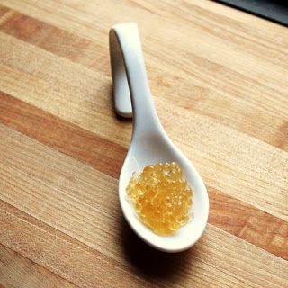 Honey Caviar, Honey Pearls, Honey Boba, Molecular Food, Molecular Cuisine, Caviar Recipes, Plated Dessert, Honey Shop, Elegant Desserts