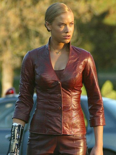 Terminator 3 Natasha Henstridge, Kristanna Loken, Heroic Women, Maroon Leather Jacket, Terminator Movies, Sci Fi Girl, Stylish Leather Jacket, Celebrities Leather Jacket, Leather Store