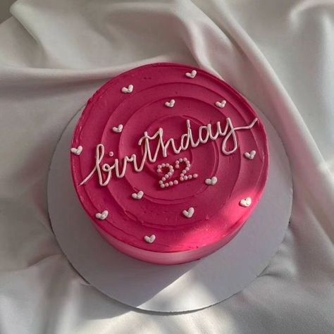 ✨ 2002 ✨ 34 Birthday, 26 Birthday Cake, Birthday Cake For Women Simple, Video Dark, Illustration Jewelry, 19th Birthday Cakes, 22nd Birthday Cakes, Pig Birthday Cakes, Cake Lettering