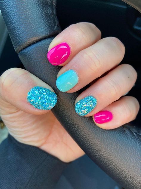 Discover even more ideas for you Bright Sns Nails, Beach Nails Vacation Dip Powder, Trendy Dip Nails 2024, Pink Dip Powder Nails Design, Gel Nail Designs For Kids, Summer Powder Nails, Easter Dip Powder Nails, Spring Dip Nail Ideas, Vacation Dip Nails