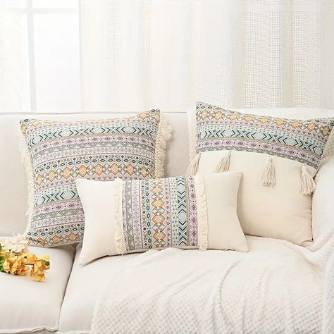 Jacquard Tassel Stitching Throw Pillow Covers, Throw Pillow Covers Decor, Home Decor, Room Decor, Bedroom Decor, Living Room Decor, Car Decor, Sofa Decor - Temu Fringe Pillows, Design Pillow, Seating Arrangements, Designer Pillow, Sofa Decor, Bedroom Sofa, Room Decor Bedroom, Sofa Pillows, Geometric Patterns