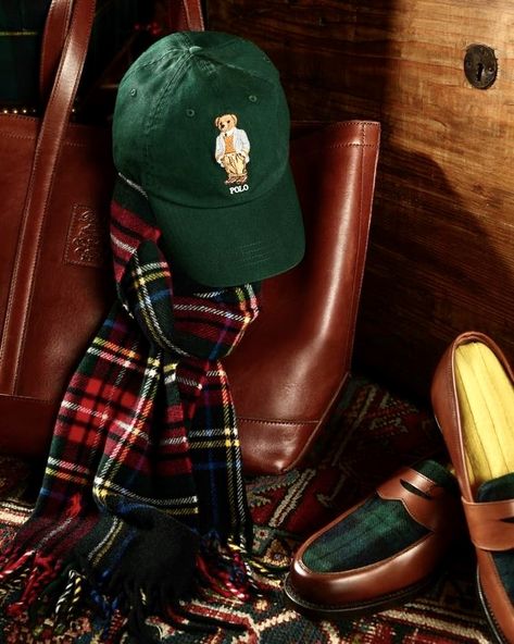 Ralph Lauren 80s, Ralph Lauren Holiday, Ralph Lauren Christmas, Polo Bear Ralph Lauren, Ralph Lauren Bear, Ralph Lauren Polo Bear, Beanie Scarf, Ski Holiday, Holiday Aesthetic