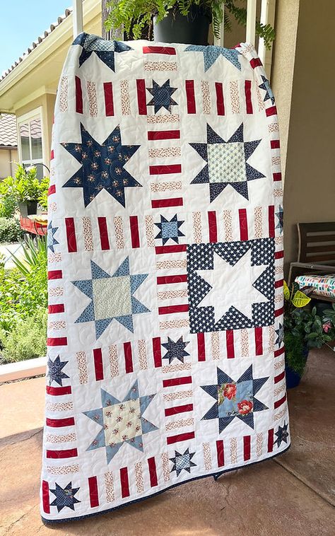 4th Of July Quilt, Patriotic Tree, Quilted Crafts, Star Ideas, Seasonal Quilts, American Flag Quilt, Geese Quilt, Moda Fabric Quilts, Simple Quilts