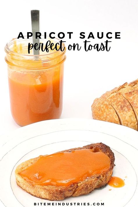 Slice of toast with apricot sauce on a plate with the mason jar of fruit sauceTw What To Do With Apricots, Recipes With Apricots, Apricot Recipes Dinner, Homestead Meals, Apricot Preserves Recipe, Apricot Sauce Recipe, Apricot Filling, Apricot Sauce, Fruit Butters