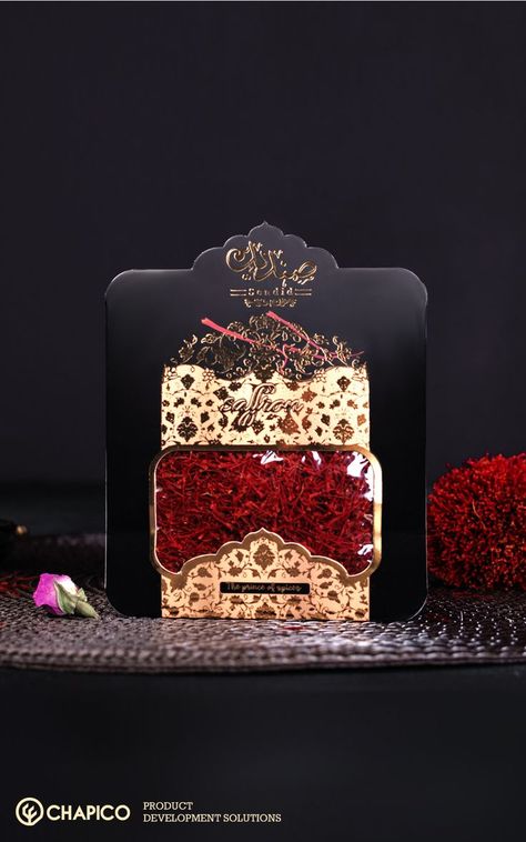 Saffron Packaging, Product Packaging Ideas, Saffron Flower, Spices Packaging, Paper Bag Design, Paper Bag Crafts, Black Packaging, Sweet Box, Persian Art