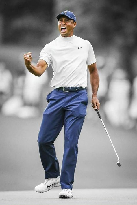 Legendary golf photo of Tiger Woods fist pumping Tiger Woods Wallpaper, Wood Iphone Wallpaper, Golf Fashion Men, Woods Outfit, Woods Wallpaper, Mens Golf Fashion, Golf Fits, Lebron James Wallpapers, Golf Aesthetic