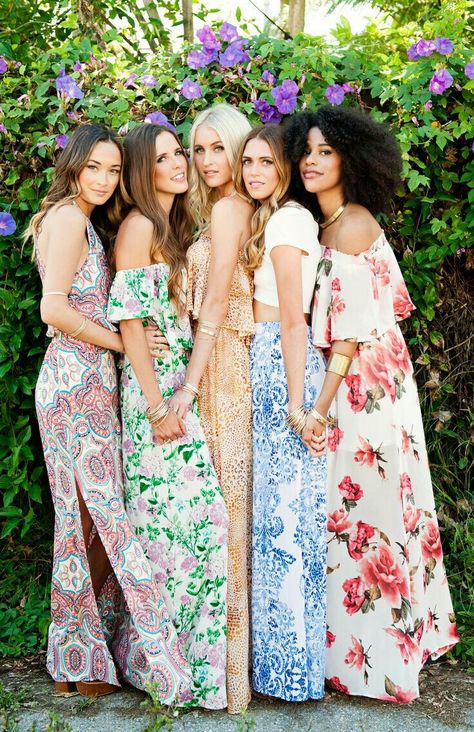 Bridesmaids dresses Outfit Para Baby Shower, Bridal Shower Guest Outfit, Looks Hippie, Shower Outfits, Wedding Dress Flowy, Estilo Hippy, Bridal Shower Outfit, Boho Bridal Shower, Outfit Chic