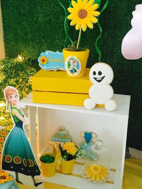 Frozen Forever Birthday Party, Frozen Fever Birthday Party, Frozen Fever Birthday, Frozen Fever Party, Anna Birthday Party, Frozen Birthday Party Decorations, Olaf Birthday, Elsa Birthday Party, Frozen Bday Party