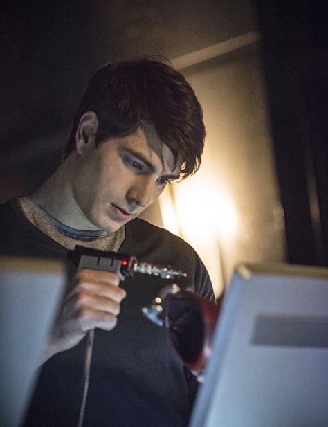 Still of Brandon Routh in Arrow (2012) Ray Palmer Legends Of Tomorrow, Nanda Parbat, Arrow Season 3, Legends Of Tommorow, Ray Palmer, Arrow Tv Series, Arrow Cw, Brandon Routh, Superman Returns