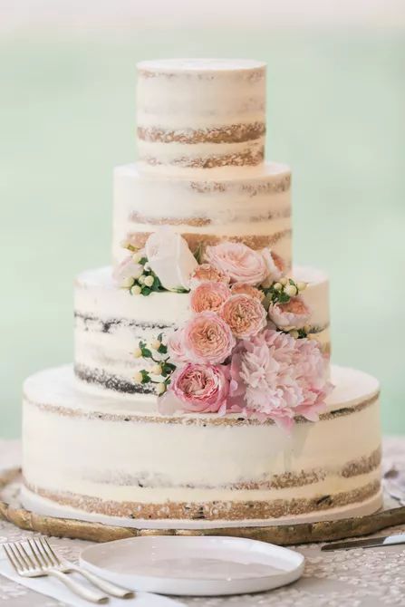 Pink Rose Wedding Cake, Shabby Chic Wedding Cake, Pink Roses Wedding, Boho Wedding Cake, Big Wedding Cakes, Wedding Cake Roses, Pink Birthday Cakes, Wedding Cake Photos, Estilo Shabby Chic