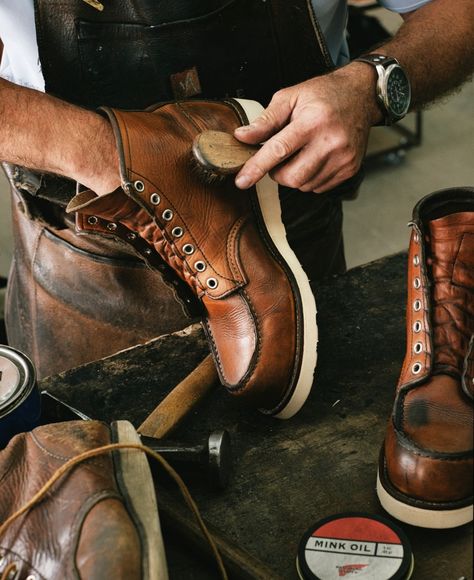 Sunday night clean down #redwing boots #thesportinglodge #redwingboots #redwingheritage #detroit #madeinusa Redwing Boots, Fashion Men Casual, Red Wing Boots, Sunday Night, Red Wings, Mens Fashion Casual, Men Casual, Boots, Quick Saves