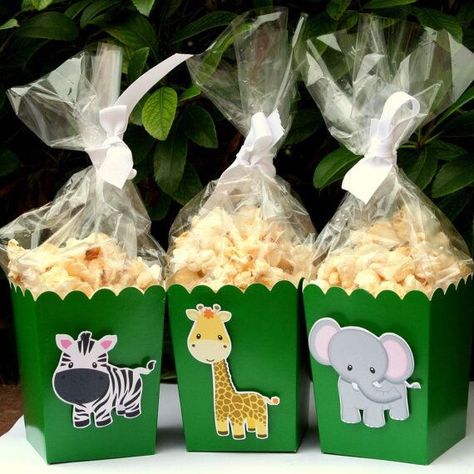 Safari baby shower food idea – popcorn treat bags Jungle Theme Birthday Party, Zoo Birthday Party, Baby Shower Safari Theme, Jungle Theme Birthday, Jungle Birthday Party, Safari Theme Birthday, Jungle Safari Party, Zoo Birthday, Jungle Baby Shower Theme