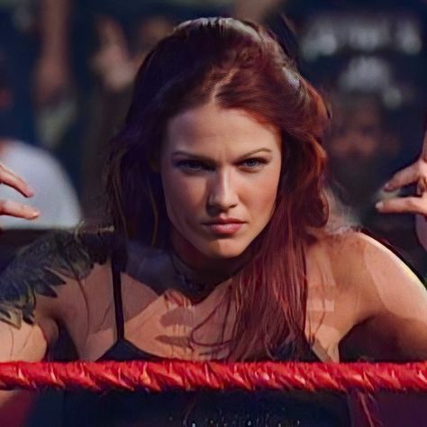 Lita Wwe, Lita Wrestler, Amy Dumas, Wwe Lita, Wwe Girls, Pro Wrestler, Wrestling Divas, Baddie Outfits Casual, Wwe Superstars