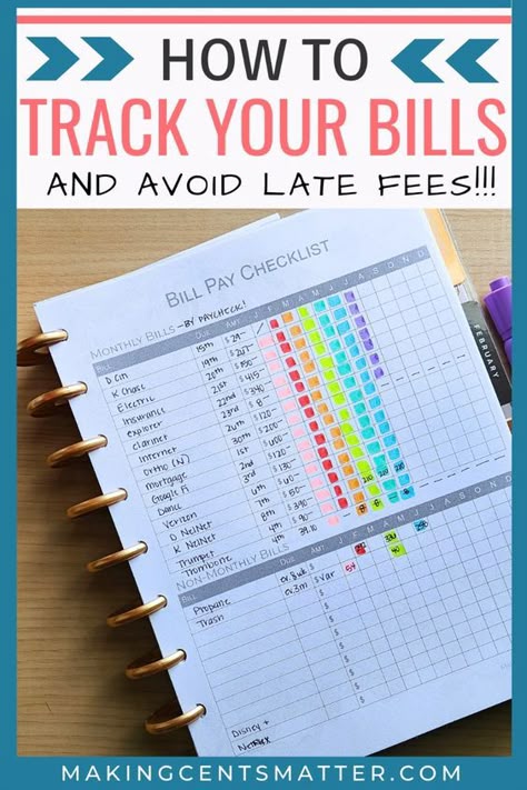 Organize Your Finances With This Monthly Bill Pay Tracker - INCLUDES FREE PRINTABLE! Achieving financial health, and reaching your personal finance goals is much easier when your finances are organized. Use this monthly bill tracker to help keep your personal budget planner organized! Fixed Expenses, Bill Pay Checklist, Organizing Finances, Aesthetic Planners, Personal Budget Planner, Family Emergency Binder, Monthly Budgeting, Free Budget Printables, Budget Worksheets