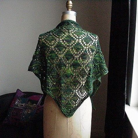 Dragon Scales Shawl - Free Pattern | Beautiful Skills - Crochet Knitting Quilting | Bloglovin’ Crochet Scales Pattern, Dragon Scales Crochet, Dragon Shawl, Coat Reference, Crochet Shawl Free, Dragon Ideas, Dragon Scales, Knitting Crafts, Crochet Shawl Pattern Free