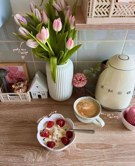 Uni Room, Breakfast Healthy, Healthy Coffee, Food Breakfast, Breakfast Time, Love Is In The Air, I Love Food, Love Food, Food Lover