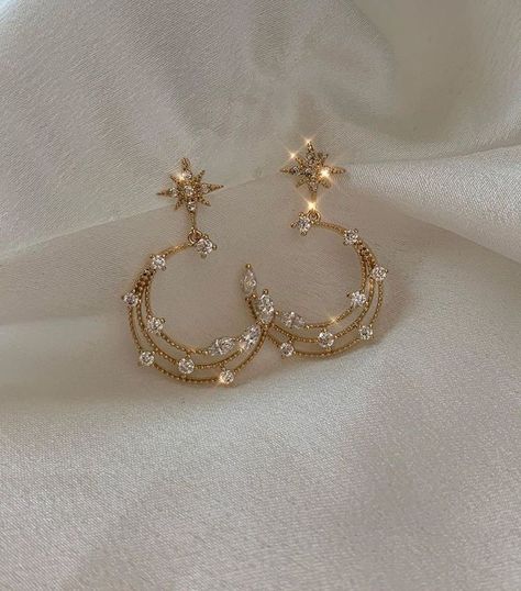 Dope Jewelry, Girly Jewelry, Jewelry Inspo, Dream Jewelry, Stylish Jewelry, Dainty Jewelry, Pretty Jewellery, Ear Jewelry, Cute Earrings