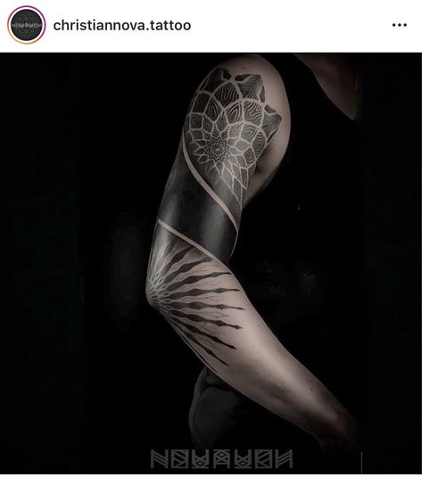 Upper Arm Geometric Tattoo, Elbow Band Tattoo, Geometric Tattoo Elbow, Elbow Band, Negative Tattoo, Dotwork Mandala, Elbow Tattoo, Design Tattoos, Elbow Tattoos