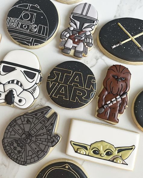 May the 4th be with you! I made these last year for my husband’s birthday as a sweet little surprise 🤍 this set always have a special place in my heart! #maythe4thbewithyou #maytheforcebewithyou #may4thbewithyou #customcookies #sugarcookies #sugarart #royalicing #royalicingcookies #royalicingart #cookiesofinstagram #sugarcookiesofinstagram May The 4th Cookies Decorated, May The 4th Be With You Cookies, Star Wars Cookies Decorated, Star Wars Decorated Cookies, Star Wars Cookie Cake Ideas, Decorative Desserts, Grad Cookies, Cookies Art, Star Wars Cookies