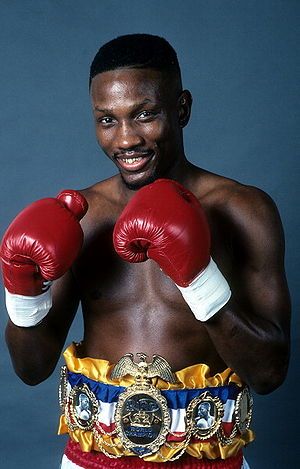 Pernell "Sweet Pea" Whitaker Pernell Whitaker, Frank Bruno, Boxing Legends, Heavyweight Boxing, Boxing Posters, Boxing History, Professional Boxer, Boxing Champions, Combat Sport