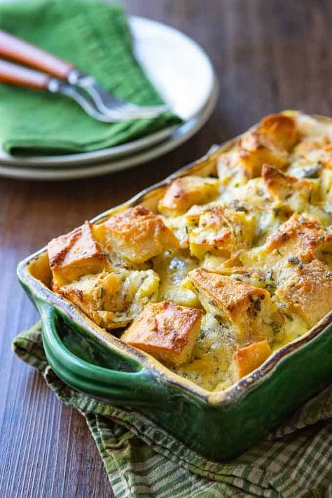 Savory Bread Pudding Recipe, Savory Bread Pudding, Cheese Pudding, Savory Bread Puddings, Rosemary Bread, Herb Bread, Easy Brunch Recipes, Communal Table, Savory Bread