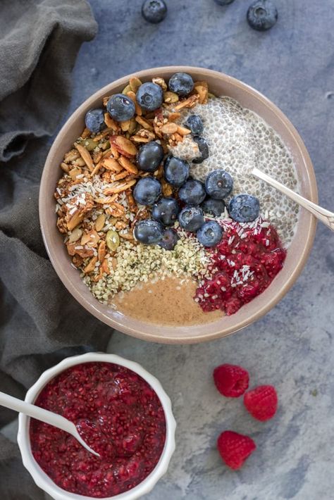 Chia Seed Breakfast Recipes, Chia Seed Parfait, Chia Seed Breakfast, Chia Pudding Breakfast, Chia Bowl, Chia Parfait, Chia Breakfast, Chia Recipe, Chia Seed Recipes