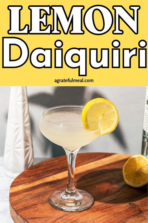 This lemon cocktail is a delicious twist on the classic daiquiri. Instead of lime, this one is made with lemon, but still uses white rum. It's a deliciously tart and refreshing drink that it'll be your new favorite rum cocktail. Light Rum Cocktails, Lemon Daiquiri, White Rum Cocktails, Rum And Lemonade, Rum Cocktails Easy, Cocktails Made With Rum, Daiquiri Recipe, Daiquiri Cocktail, Spring Cocktails Recipes