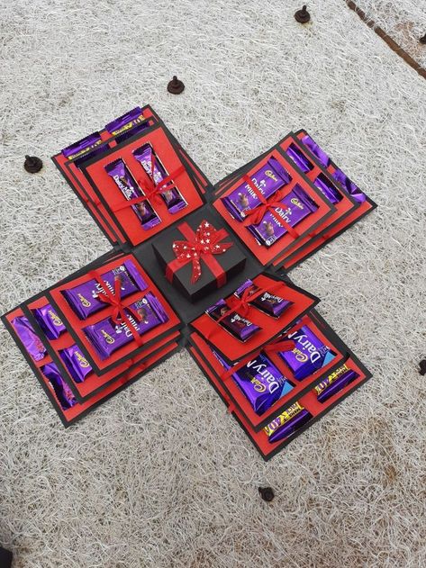 Suprise Boxes With Candy, Chocolate Explosion Box Ideas Diy, Sweets Gift Box Ideas, Suprise Boxes Gift Diy, Red And Black Theme, 18th Birthday Present Ideas, Baby Background, Cardstock Crafts, Chocolate Bouquet Diy