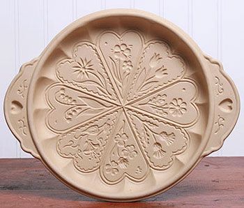 Celtic Spring Shortbread Pan Celtic Food, Nordic Snowflake, Vday Gifts, Sorry Gifts, Norwegian Wood, Shortbread Recipes, Irish Gifts, Meadow Flowers, Beltane