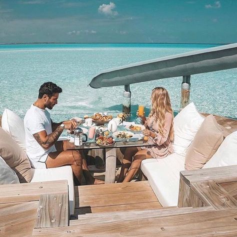 Rich Couple, Luxury Lifestyle Couple, Luxury Lifestyle Girly, Luxury Couple, Visit Maldives, Luxury Lifestyle Women, Rich Lifestyle, Millionaire Lifestyle, Travel Instagram