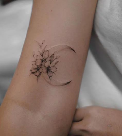 Small Crescent Moon Tattoo, Cherry Blossom Tattoo Ideas, Tattoo 2022, Cherry Blossom Tree Tattoo, Venus Tattoo, Blossom Tree Tattoo, Chic Tattoo, Mommy Tattoos, Moon Tattoo Designs