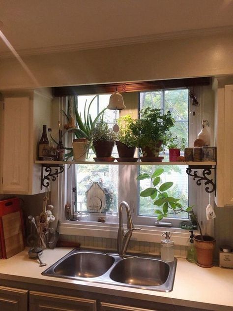 Kitchen Window Plants, Modern Farmhouse Living Room Ideas, Farmhouse Windows, Modern Farmhouse Living Room, Farmhouse Style Kitchen, Modern Farmhouse Kitchens, Country House Decor, Kitchen Window, Design Living Room