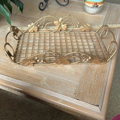 Vintage tv trays