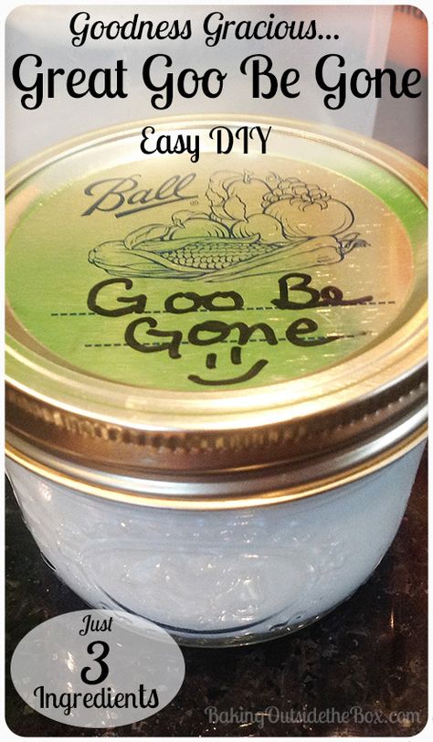 Great Goo Be Gone DIY: I'm sharing this  Goo Be Gone DIY with you today because of my New Year's  Resolutions to be thrifty and use fewer kitchen chemicals and well, because it works! I'm quite demanding when making homemade products.  I can't stand waste or mediocre performance. I've been trying to get labels off of various containers, both plastic and glass, that could be put back into service. I will tell you that I  recognize that there are many types of glue used on labels and that one ... Goo Be Gone, Homemade Cleaning Supplies, Homemade Cleaning Solutions, Deep Cleaning Tips, Homemade Cleaning Products, Household Cleaning Tips, Diy Baking, Cleaning Recipes, Diy Cleaners