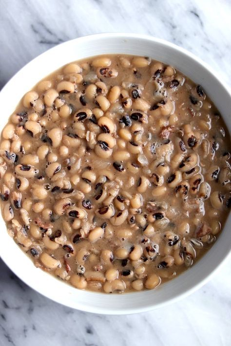 Black Eyed Peas Recipe Bacon, Black Eyed Peas With Bacon, Hopping John, Blackeyed Pea Recipes, Blackeye Peas, Cooking Black Eyed Peas, Dried Peas, Vegetable Casseroles, Blackeyed Peas