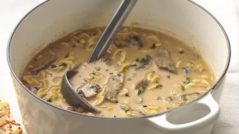 With sirloin, mushrooms and noodles, this hearty soup has the comforting flavor of Stroganoff. Mushroom Noodle Soup, Beef Mushroom, Mushroom Soup Recipes, Beef Noodle Soup, Cream Of Mushroom Soup, Best Soup Recipes, Hearty Soup, Cream Of Mushroom, Soup And Stew